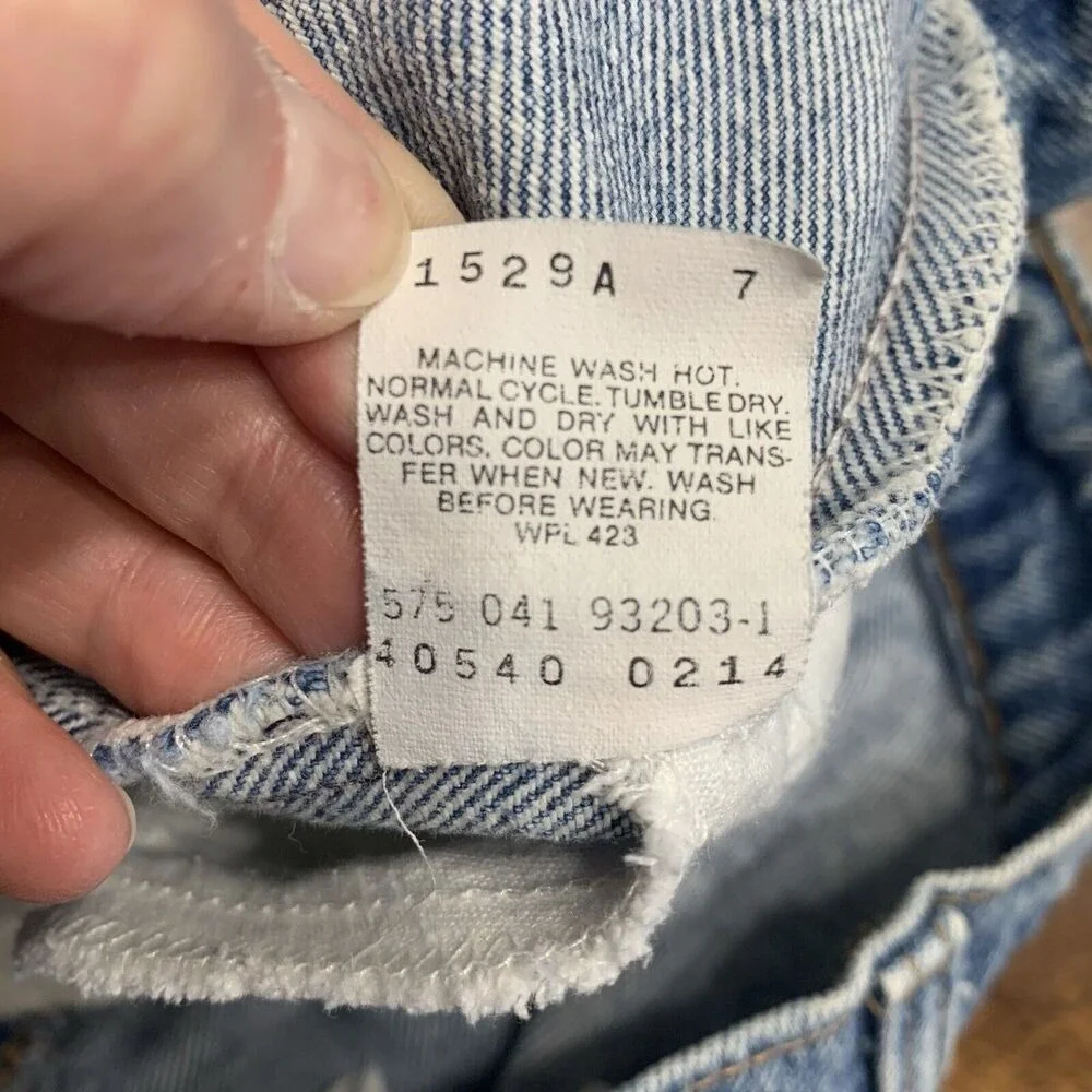 Vintage Levi's 540 Size 42‎ Jeans Straight Leg Distressed Leather Tag Tab Men's